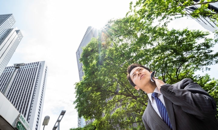 予防がカギ 抜け毛を誘う夏の2大因子を防ぐ すっきり頭皮を保つヘアケアの極意 美容と健康とビタミンc